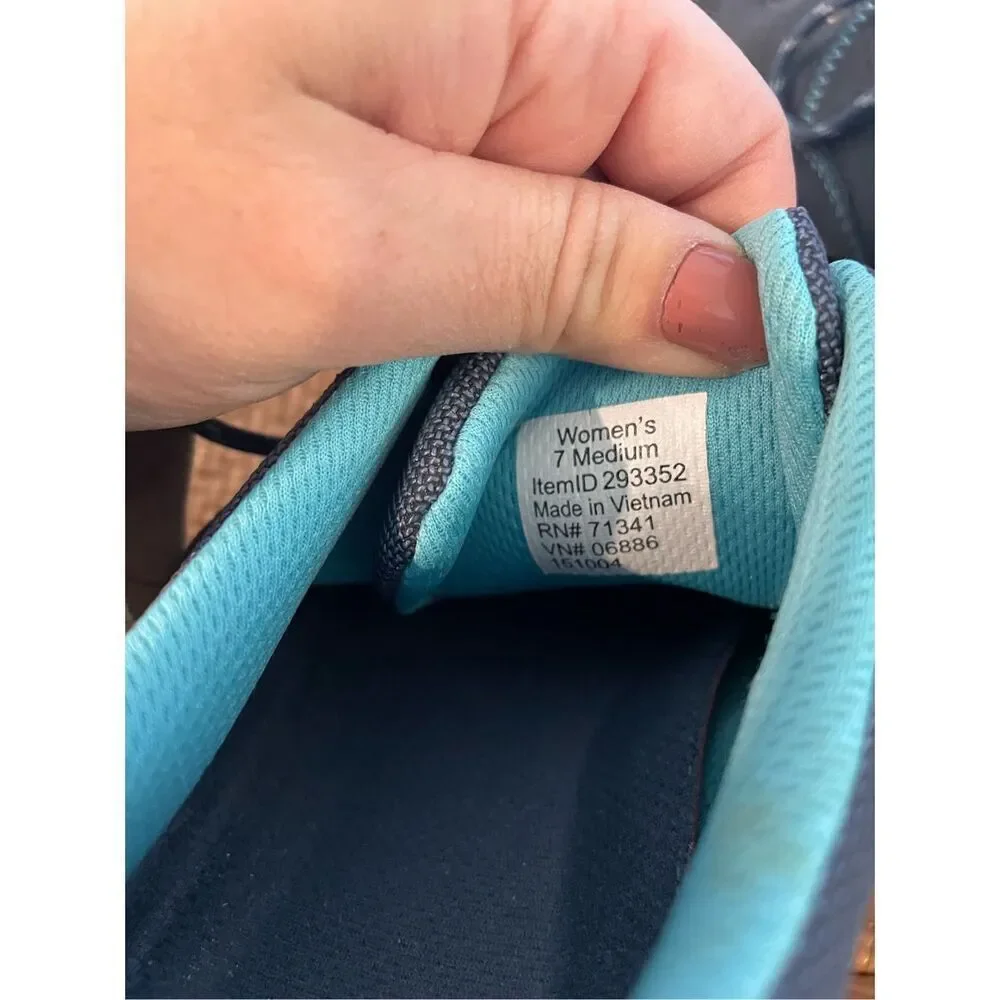 L.L. Bean womens blue suede sneakers size 7